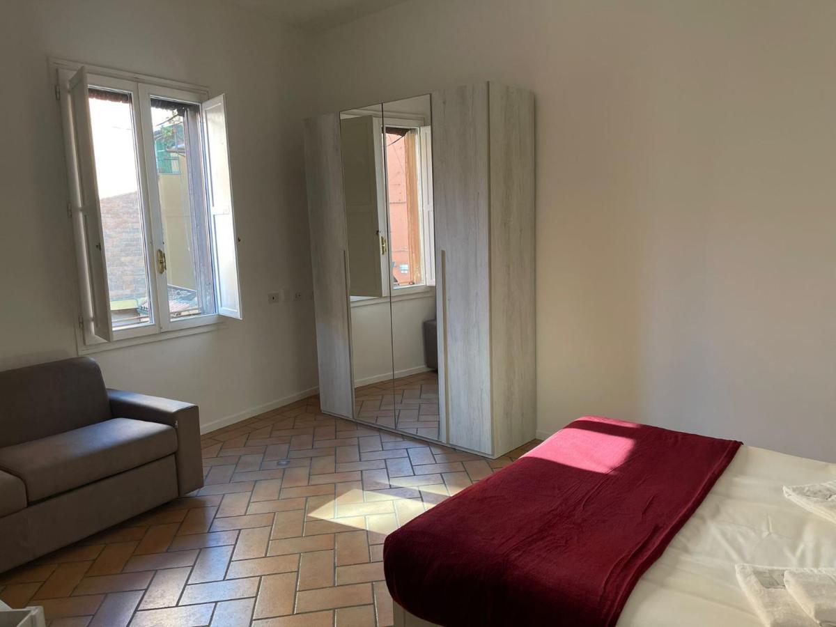 45 - Tourist House Bologna Oberdan - Self Check-In Leilighet Eksteriør bilde