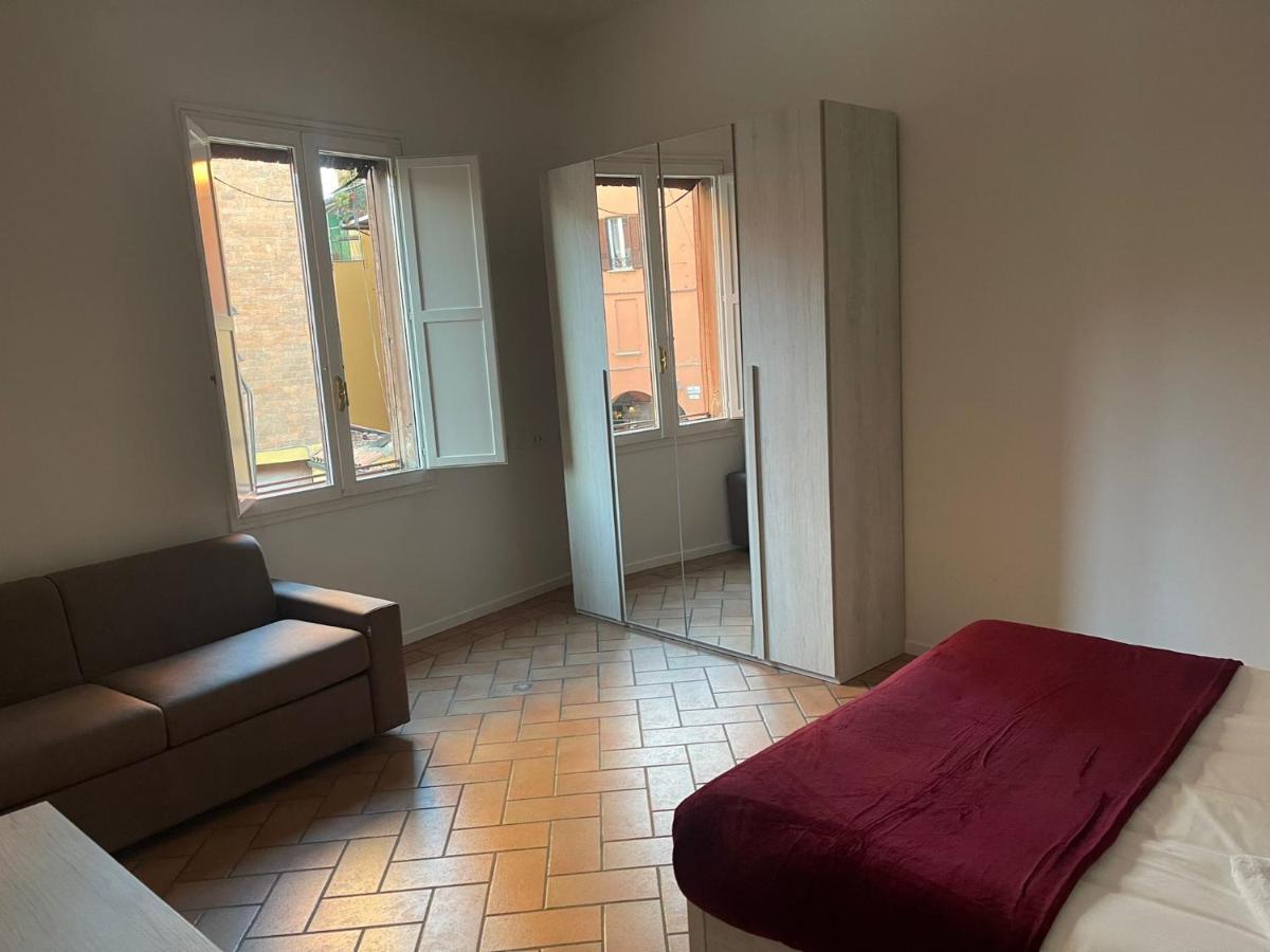 45 - Tourist House Bologna Oberdan - Self Check-In Leilighet Eksteriør bilde